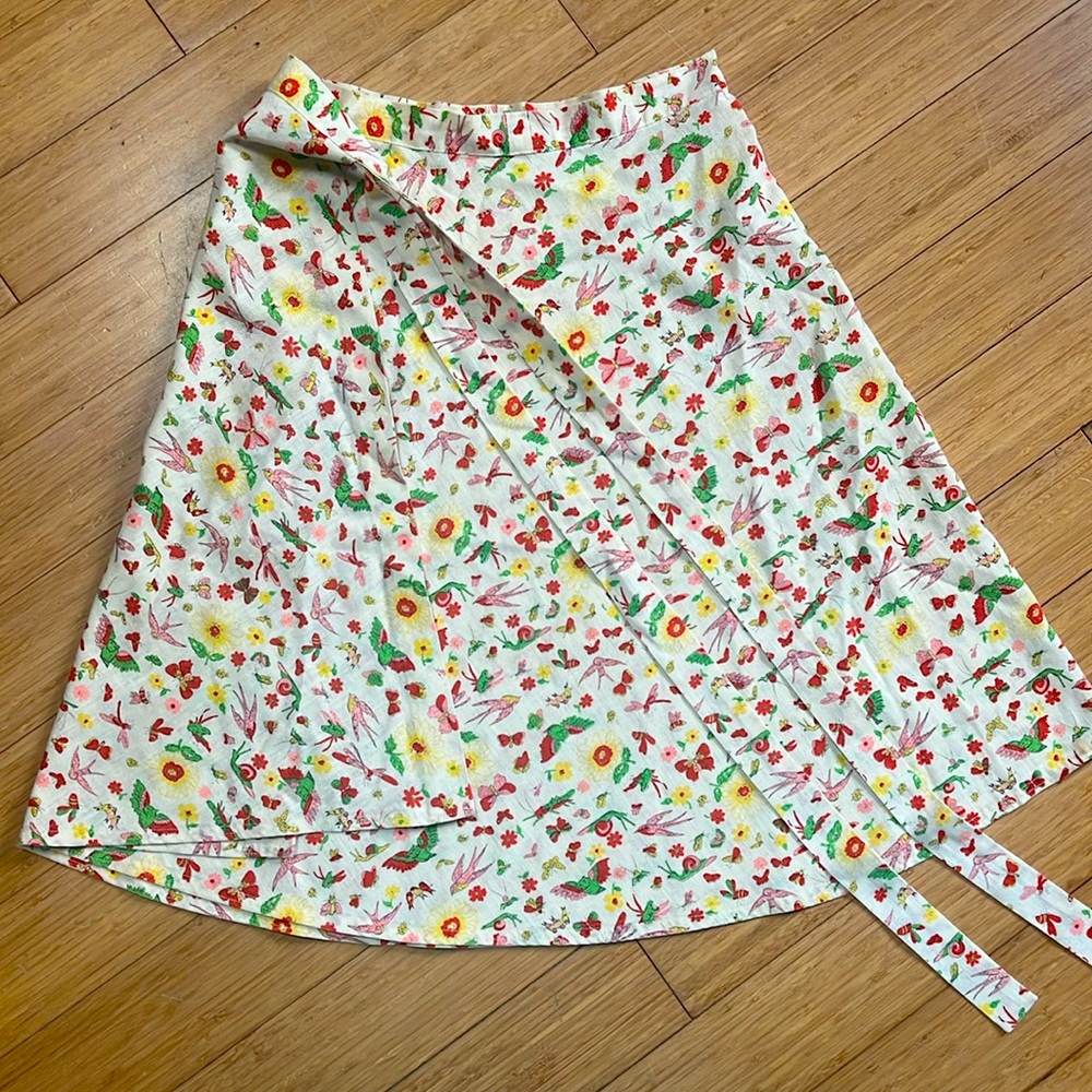 Wrap skirt,linen blend size 6/8
